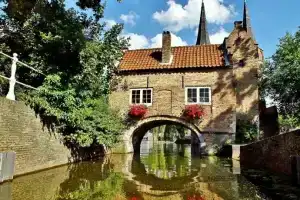 Luxury Apartments Delft - Golden Heart, Делфт