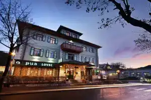 Hotel «Lovec», Блед