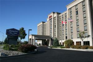Hampton Inn & Suites by Hilton Windsor, Виндзор