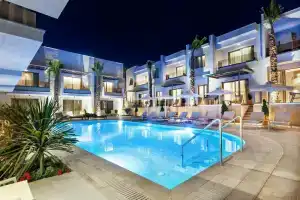 Pefki Deluxe Residences, Пефкохори