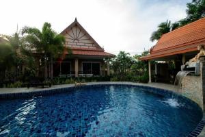 Baan Aroonwan Hua Hin, Бан Нонг Кхон