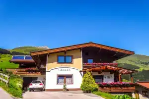 Landhaus Geisler, Тукс