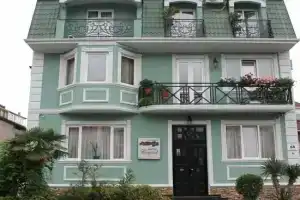 Hotel «Elegant Garden», Батуми