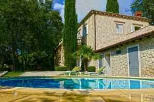 Villa Tereza, Чилипи