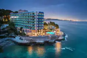 Hotel Europe Playa Marina, Кас Катала
