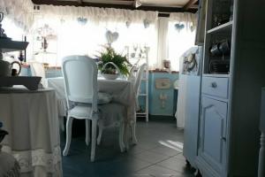 Lunartista Bed & Breakfast, Варацце