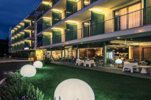 Hotel Viareggio, Лидо-ди-Камайоре
