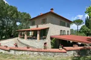 Villa Lo Scoiattolo, Суббьяно