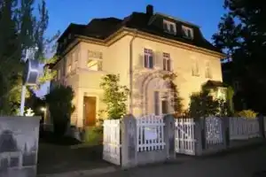 Hotel Villa Constantia, Радебойль