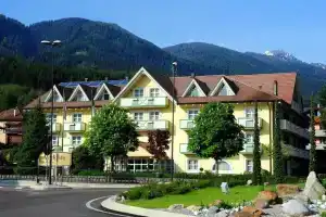 Мини-отель «Alpholiday Dolomiti Wellness & Family», Димаро