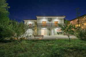Alba Boutique Apartments, Лаганас