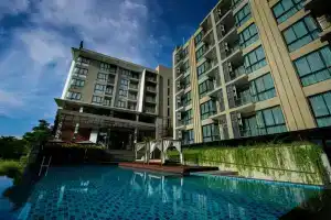 Brique Hotel Chiangmai, Чианг Май