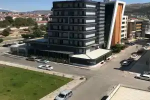Khall Suite's, Токат