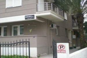 Konakli Apartments Izmir, Измир