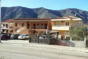 Apartments Dobrotski Dvori, Доброта