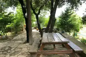 Yesil Vadi Apart Pansiyon, Гёкчеада