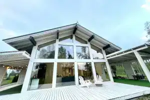 Villa U, Некрасовское