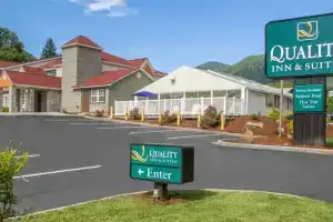 Quality Inn & Suites Maggie Valley - Cherokee Area, Магги-Валли