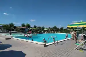 Campeggio Bocca di Cecina, Marina di Cecina