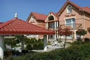 Villa Mare, Леба