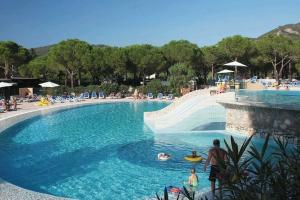 Victoria Mobilehome Camping Ville Degli Ulivi, Кампо-нелль'Эльба