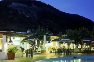 Jera' Resort e Circolo Velico, Вулкано-Порто