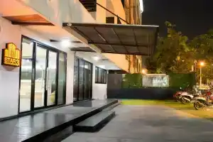 Отель «Star 3 Residence», Районг