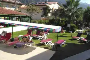 Avlu 1 Apartments, Ичмелер