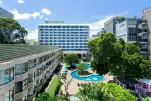 The Bayview Hotel - Sha Plus Certified, Паттайя