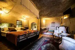 Magical Cave Hotel, Учхисар