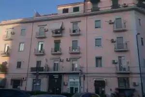 Sweet Room, Неаполь