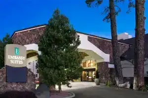 Embassy Suites by Hilton Flagstaff, Флагстафф