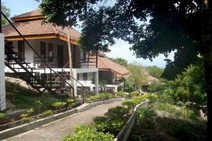 Baan Leelawadee, Лаем-Сет-Бич