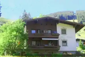 Haus Bacher, Тукс