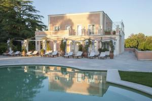 Relais Villa San Martino, Мартина-Франка