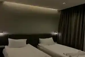 Ferah Hotel, Инегёль
