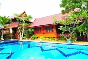 Ruenkanok Thaihouse Resort, Хуахин