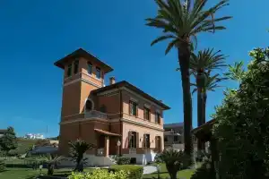 Palazzo Moresco, Санта-Маринелла