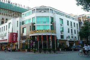 Bach Dang Hotel, Хайфон