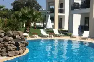 Aybey Apart Hotel, Гёльтюркбюкю
