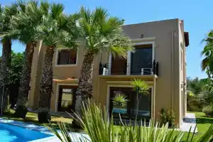 Gold Luxury Villa Ialysos, Лалисос
