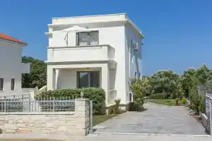 Villa Iasmi, Кунупидиана