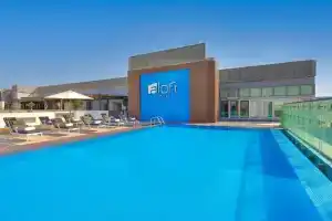 Aloft Dubai Airport, Дубай