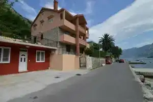 Apartments M&t, Котор