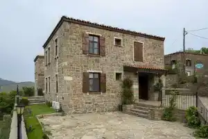 Отель «Salkım Otel Gökçeada», Гёкчеада