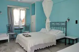 Nufaro Traditional Studios, Наксос