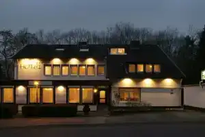 Hotel 7 Wege, Бергиш-Гладбах