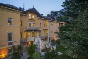 Villa Italia Luxury Suites and Apartments, Арко