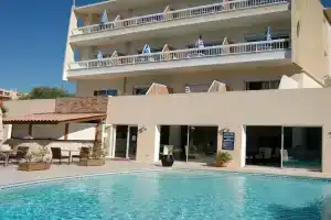 Hotel de la Mer, Антиб
