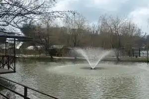 Гостевой дом «Дом у озера», Каменномостский